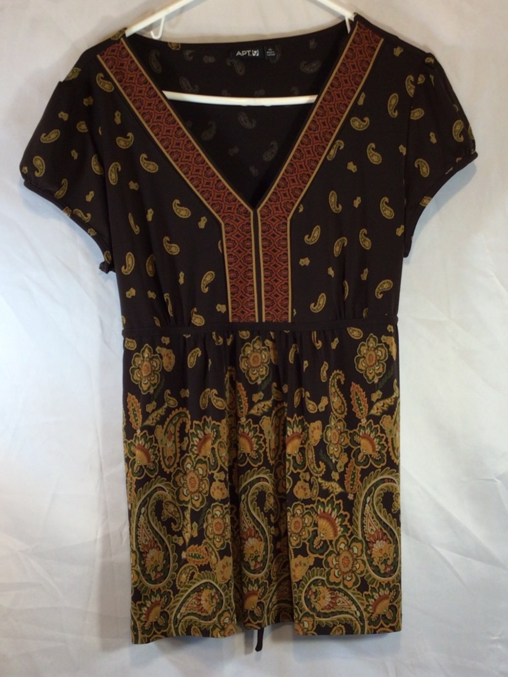 apt 9 XL tunic top brown geometric v neck paisley print boho retro folk earthy
